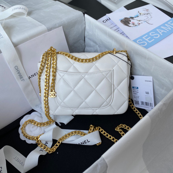 CL MINI FLAP BAG