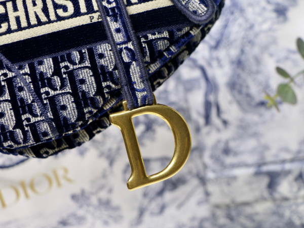 D*or saddle bag in velvet