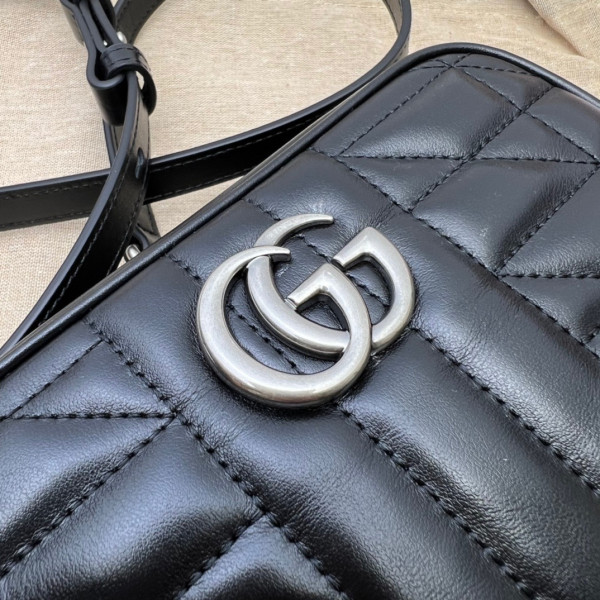 G*u*i gg marmont mini shoulder bag