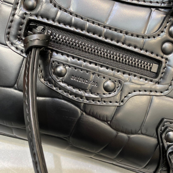 Ba*len*cia*ga neo classic nano top handle bag
