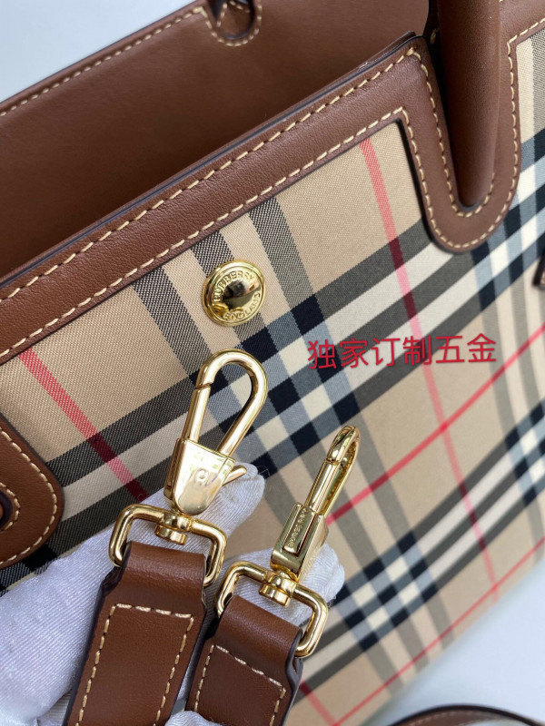 B**rry small vintage check two-handle title bag