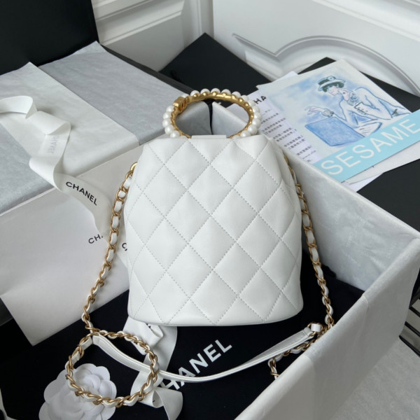 CL BUCKET BAG