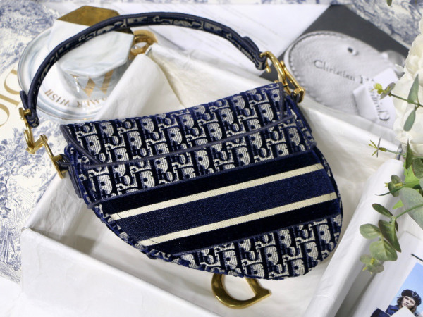 D*or saddle bag in velvet
