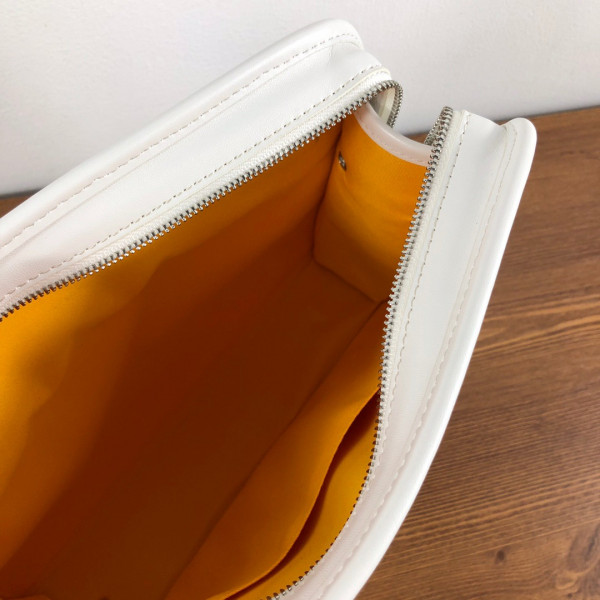 Go*ard toiletry bag