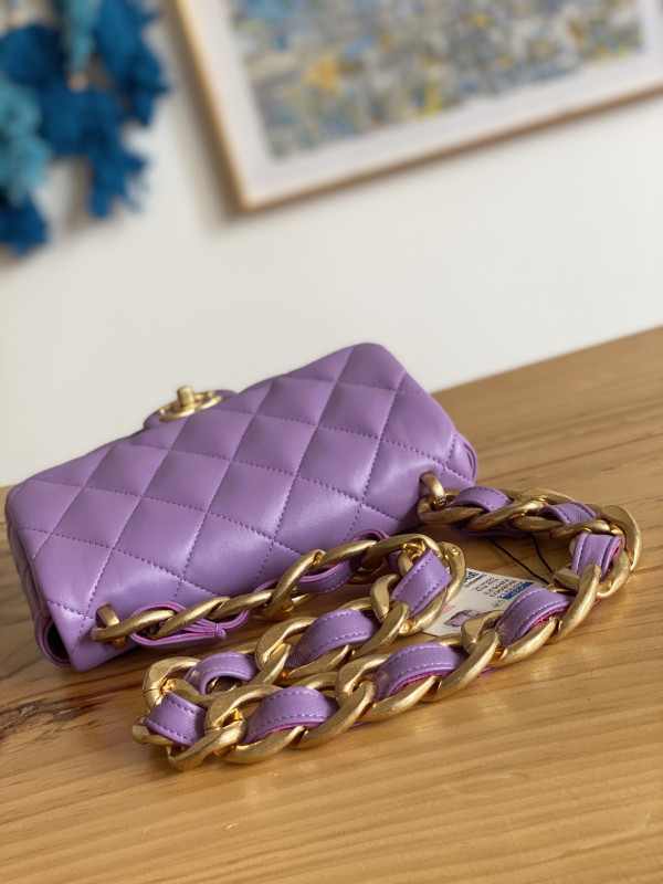 CL SMALL FLAP BAG