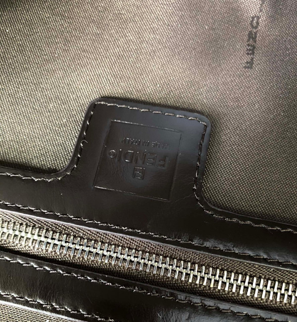F**di vintage bag