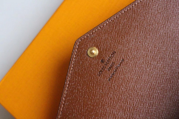 l**is V*t*n sarah wallet