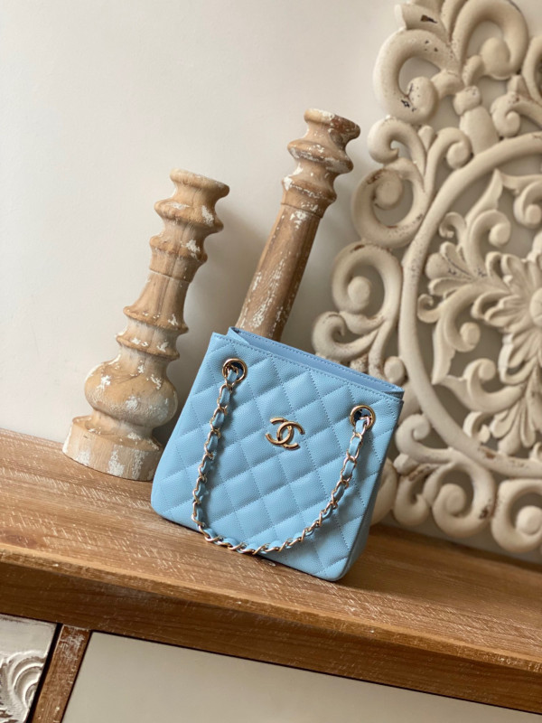CL BUCKET BAG