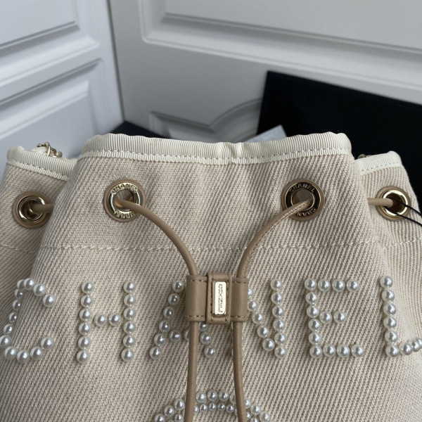 CL BUCKET BAG