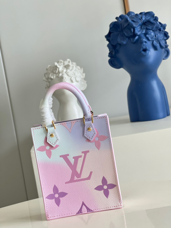 l**is V*t*n petit sac plat