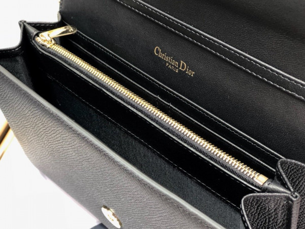 D*or montaignechain bag