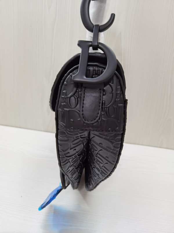 D*or saddle bag