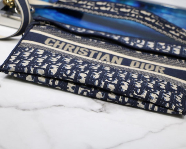 D*or oblique clutch