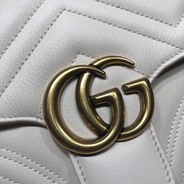 G*u*i gg marmont small top handle bag