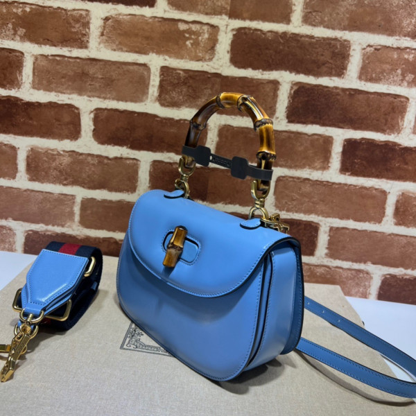 G*u*i small top handle bag with bamboo