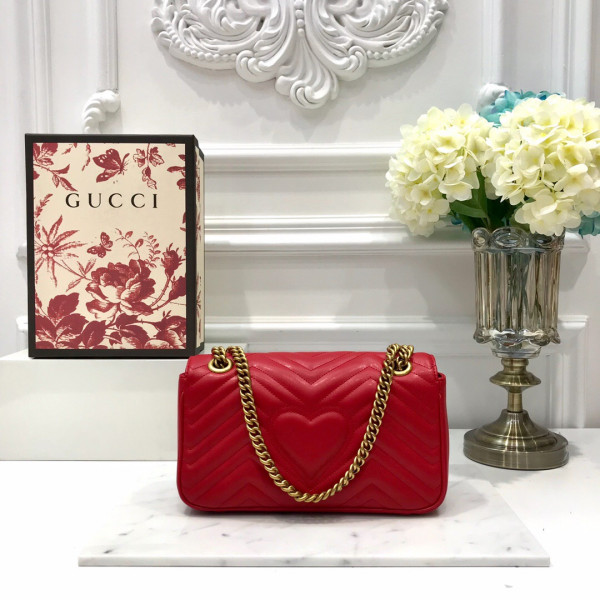 G*u*i gg marmont 26cm