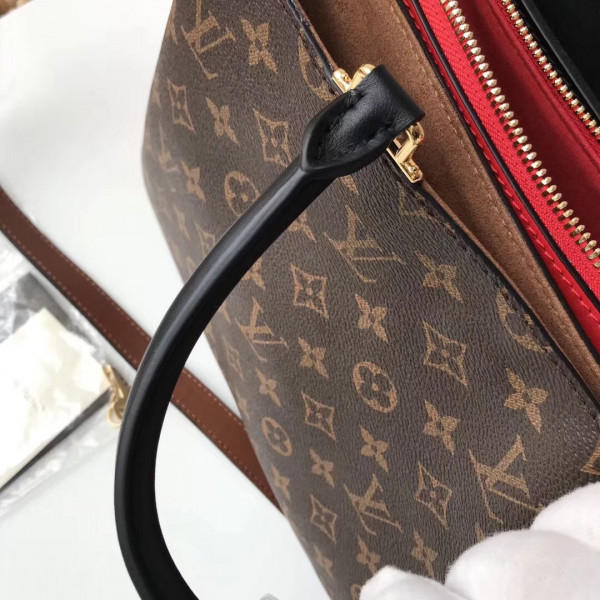 l**is V*t*n saintonge millefeuille m44254 camera shoulder bag