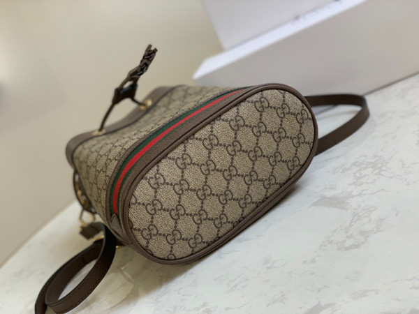 G*u*i ophidia gg bucket bag