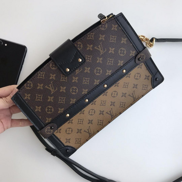 l**is V*t*n trunk clutch