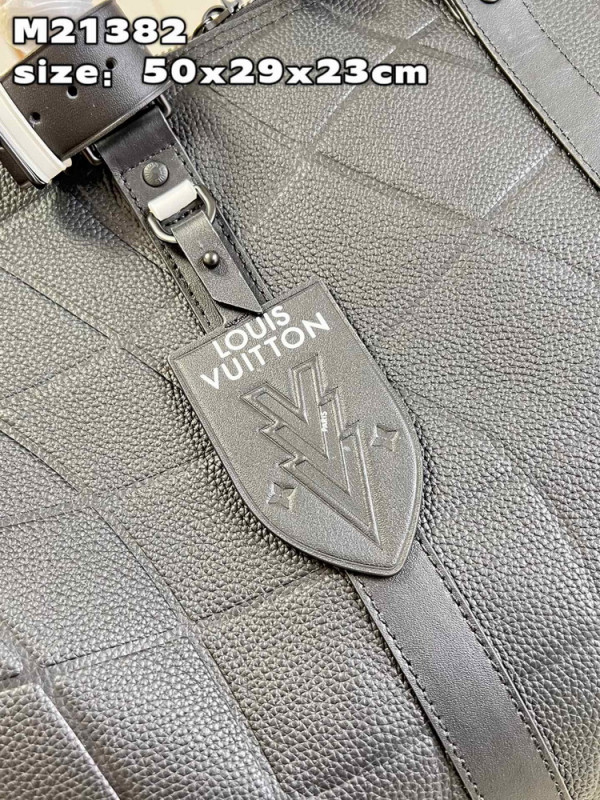 l**is V*t*n keepall bandouliÈre 50