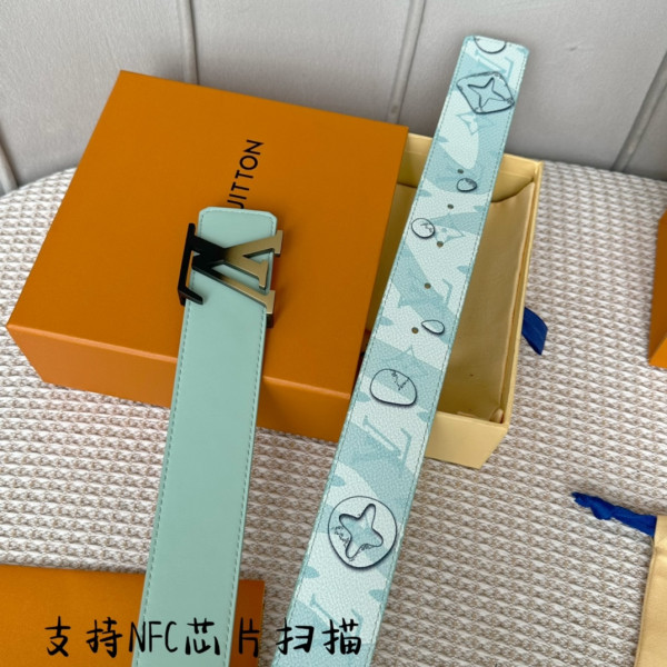 l**is V*t*n belt