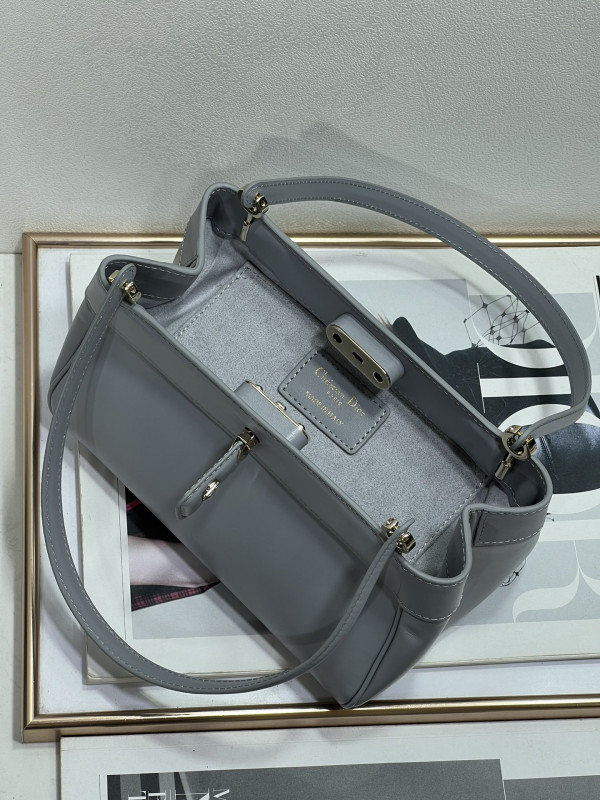 D*or key bag