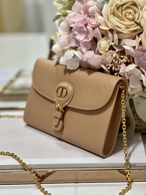 D*or bobby east-west pouch with chain