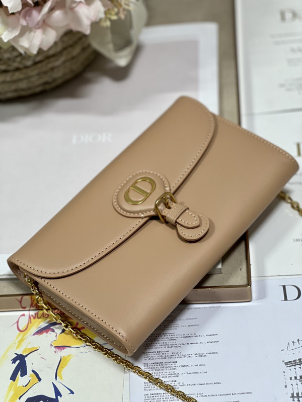 D*or bobby east-west pouch with chain