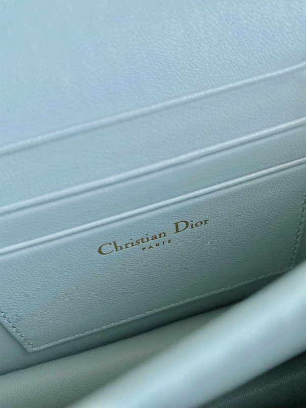 D*or miss caro mini bag