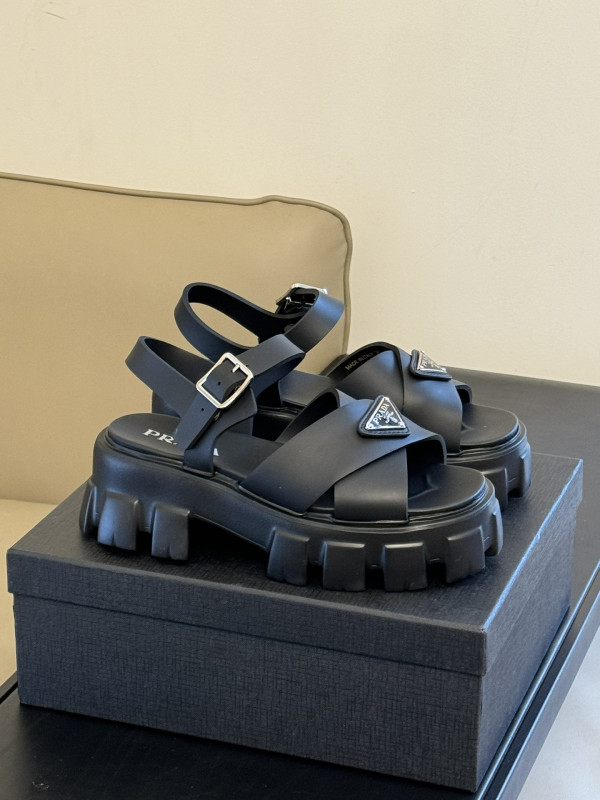 Pra*a sandals