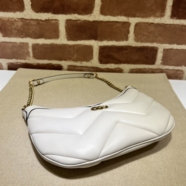 G*u*i gg marmont half-moon-shaped small bag