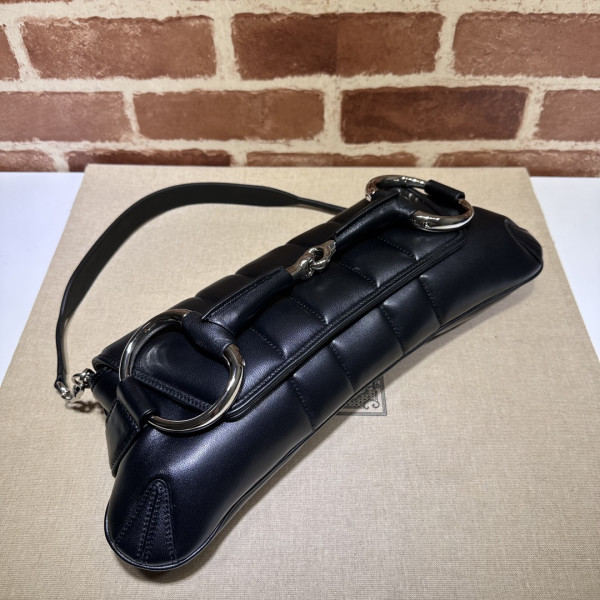 G*u*i horsebit chain big shoulder bag