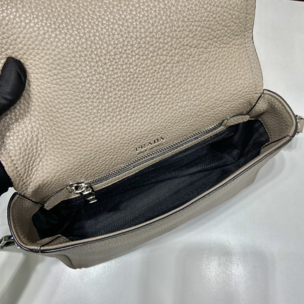 Pra*a leather shoulder bag-23*18*9cm