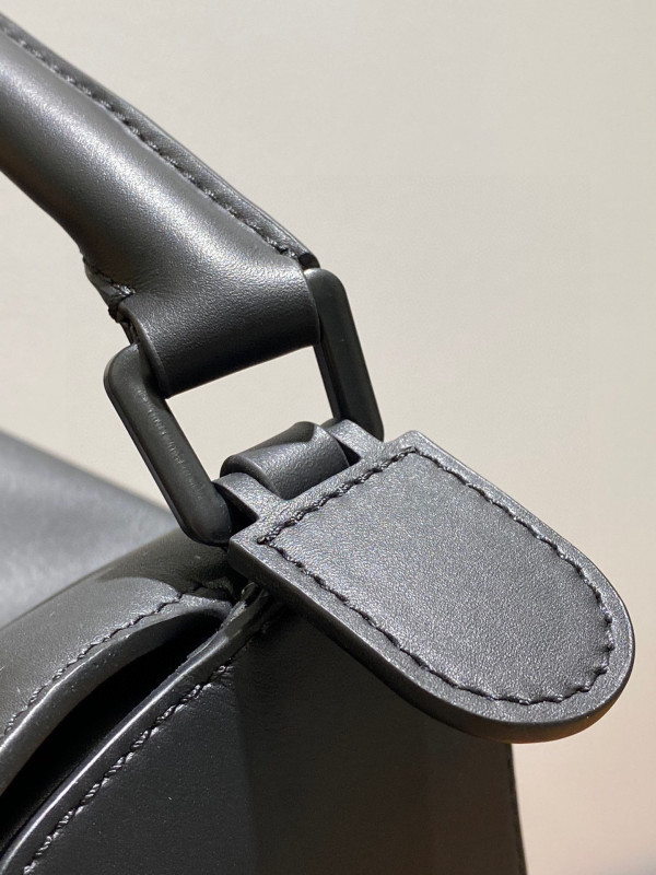 LOEWE Small Puzzle Bumbag-24*10*14cm