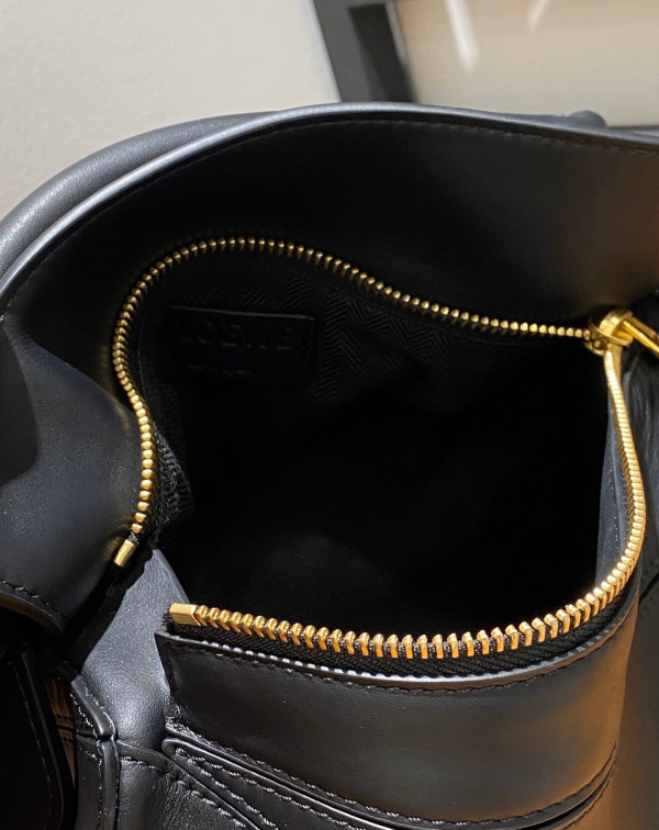 LOEWE Small Puzzle Bumbag-24*10*14cm