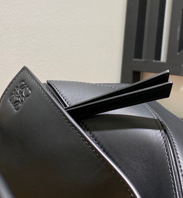 LOEWE Small Puzzle Bumbag-24*10*14cm