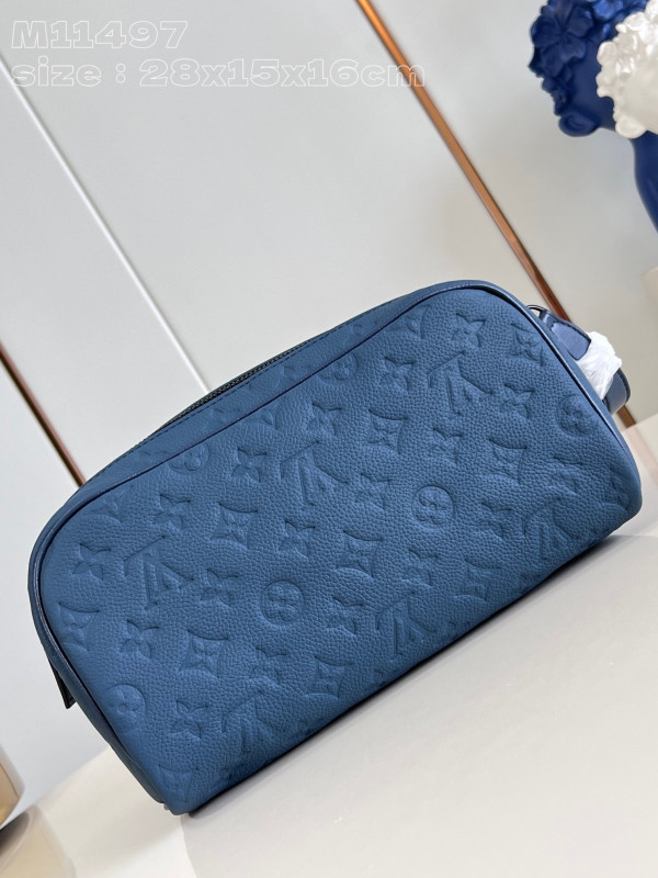l**is V*t*n locker dopp kit bag-23*13*12cm