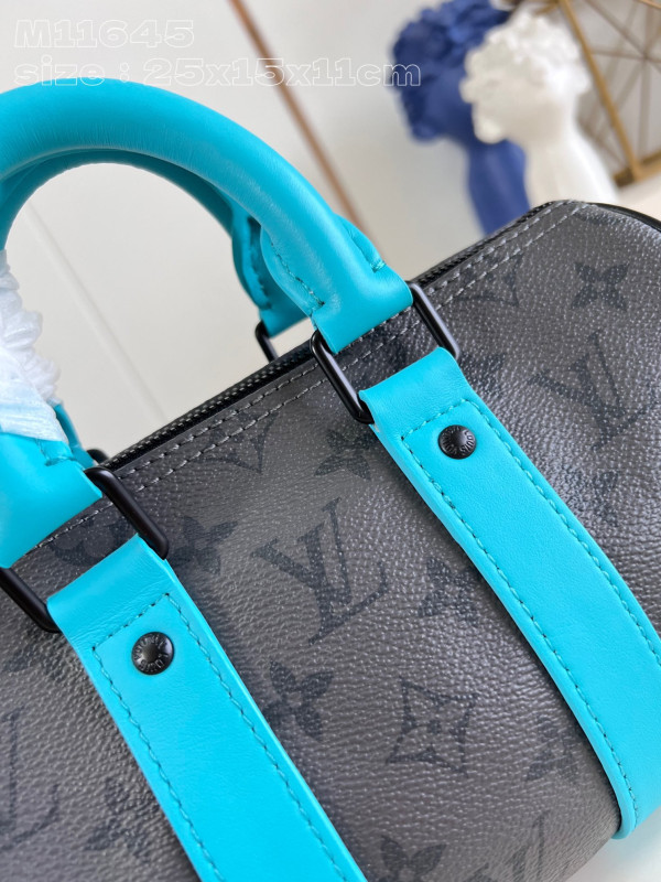 l**is V*t*n keepall bandouliÈre 25
