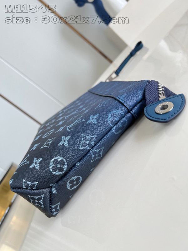 l**is V*t*n pochette voyage souple-30*21*7.5cm