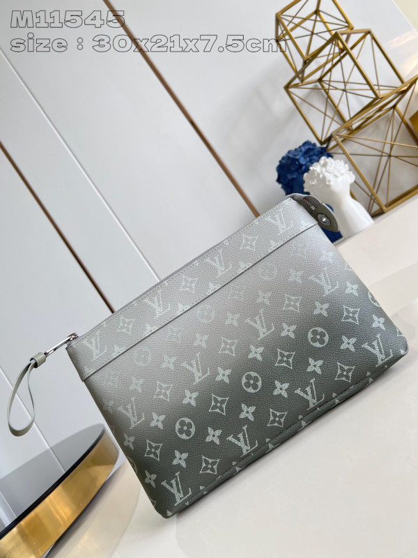 l**is V*t*n pochette voyage souple-30*21*7.5cm